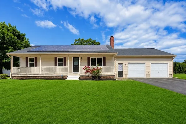 $525,000 | 120 Carrier Avenue, Attleboro, MA 02703