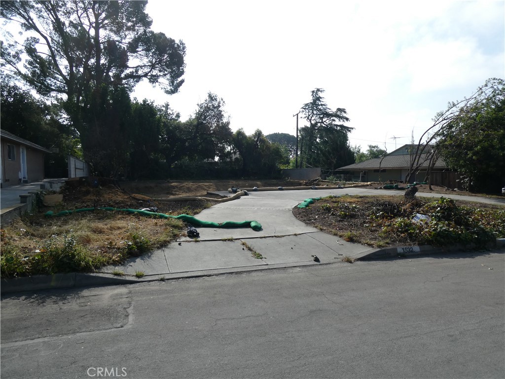 1532 Meadowbrook Road Altadena, CA 91001 - Photo 13 of 18