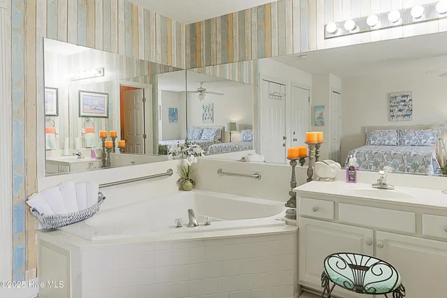 $199,500 | 330 South Middleton Drive Northwest, Unit 1009, Calabash, NC 28467