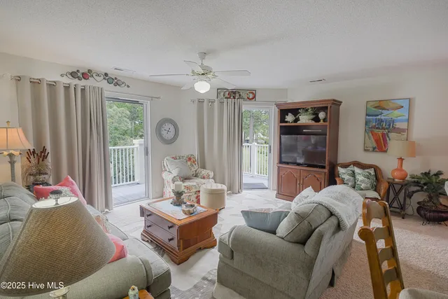 $199,500 | 330 South Middleton Drive Northwest, Unit 1009, Calabash, NC 28467