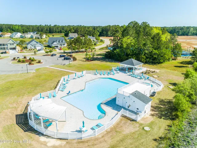 $199,500 | 330 South Middleton Drive Northwest, Unit 1009, Calabash, NC 28467