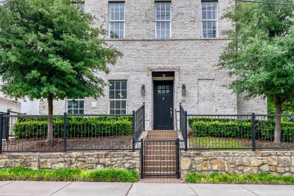 $550,000 | 7333 Valley View Lane, Unit 601, Dallas, TX 75240