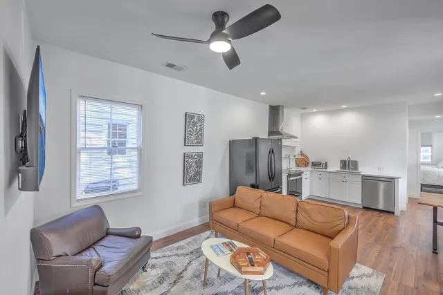 $1,199,000 | Undisclosed Address, Charleston, SC 29403