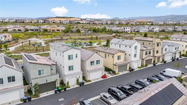 $998,800 | 2251 Horseback Road, Rancho Mission Viejo, CA 92694