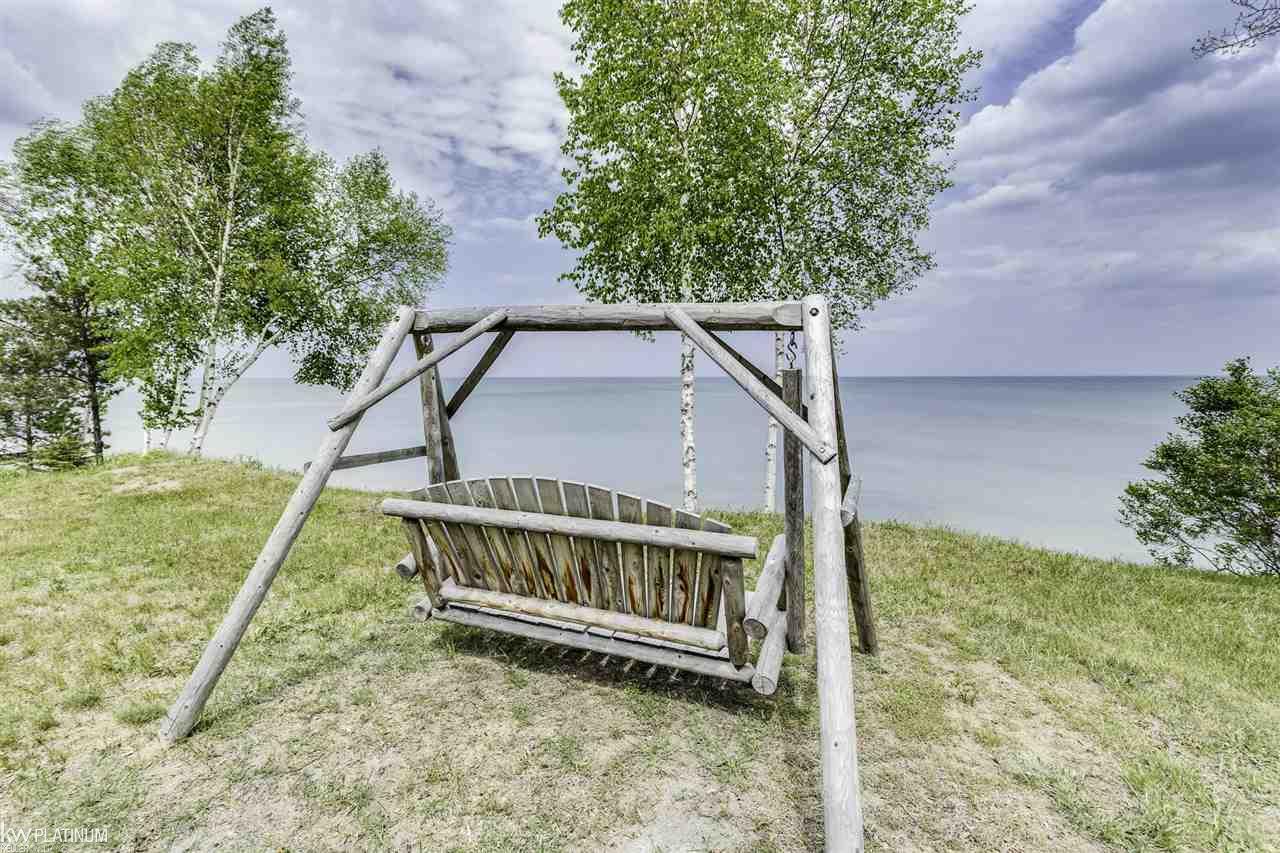 3820 North Lakeshore Road Deckerville, MI 48427 - Photo 2 of 48 50043083-1.JPG
