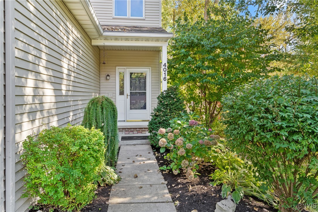 4016 Long Branch Road Salina, NY 13090 - Photo 2 of 29