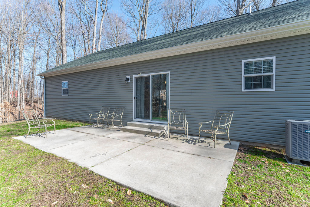 2238 Wampler Road Martinsville, IN 46151 - Photo 3 of 45 Gallery Image 3