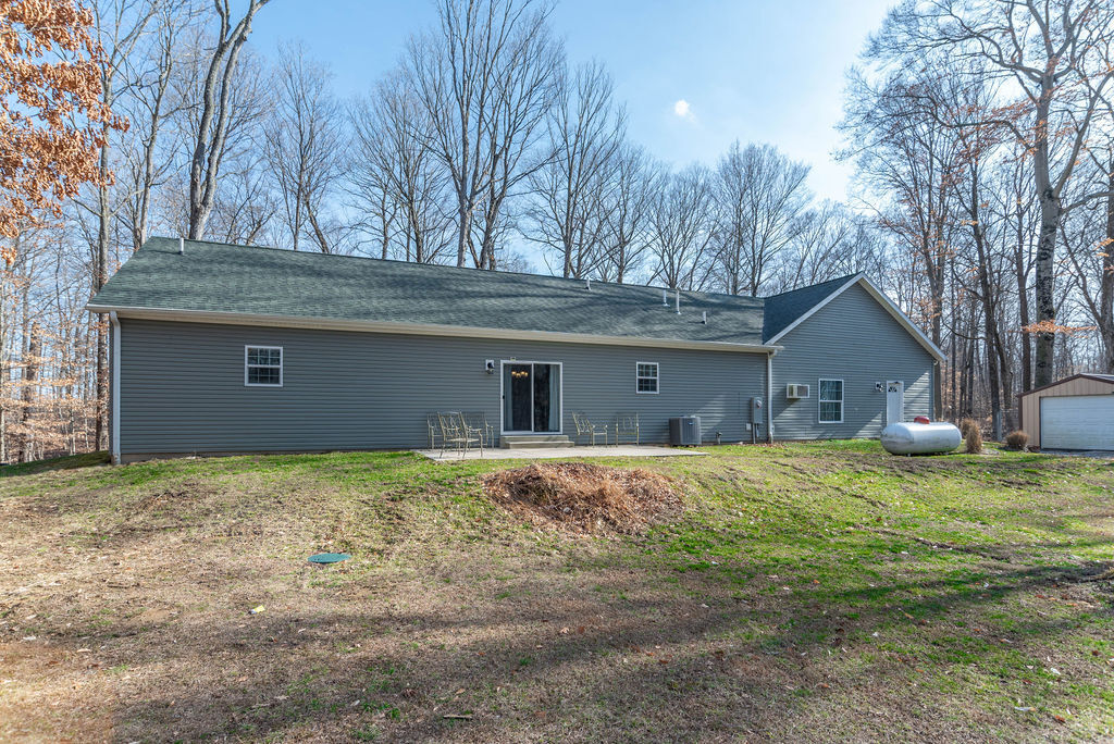 2238 Wampler Road Martinsville, IN 46151 - Photo 5 of 45 Gallery Image 5