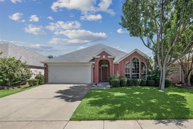 $485,000 | 3010 Honey Locust Drive, Euless, TX 76039