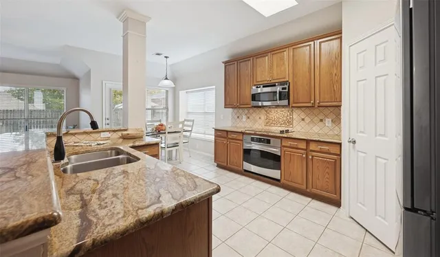 $485,000 | 3010 Honey Locust Drive, Euless, TX 76039