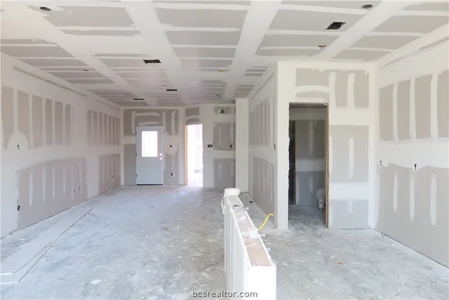 $2,400 | 2169 Big River Street, College Station, TX 77840