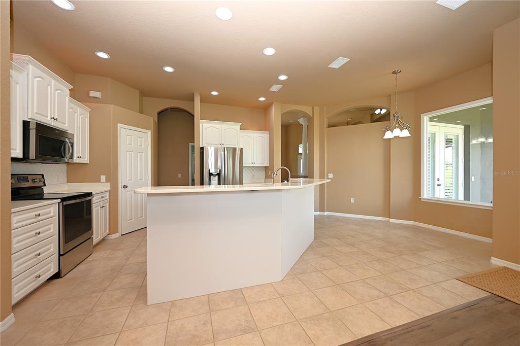 2618 High Ridge Drive Lakeland, FL 33812 - Photo 9 of 60