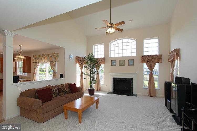 14304 Brass Wheel Road Boyds, MD 20841 - Photo 13 of 25 Family Room