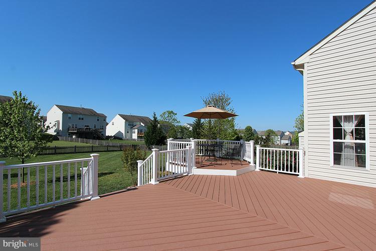 14304 Brass Wheel Road Boyds, MD 20841 - Photo 21 of 25 Exterior (Rear)