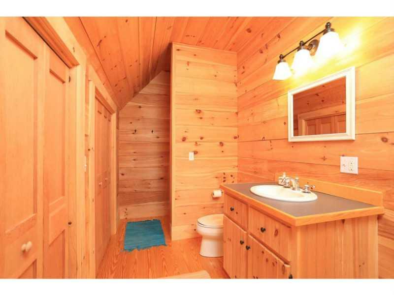49 Ben's Landing Road Boothbay, ME 04537 - Photo 17 of 26 Bathroom.