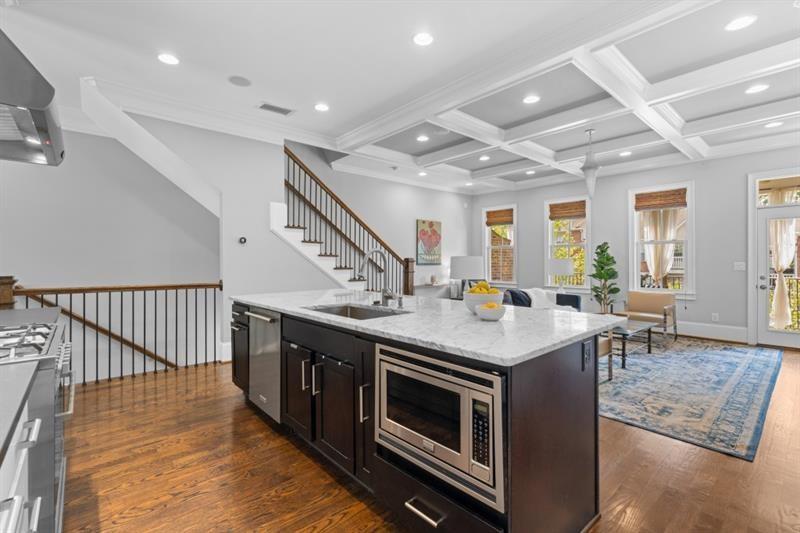 1190 John Collier Road Northwest Atlanta, GA 30318 - Photo 9 of 39 Gallery Image 9