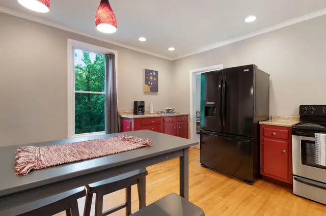 $314,900 | 144 3rd Street, Bangor, ME 04401