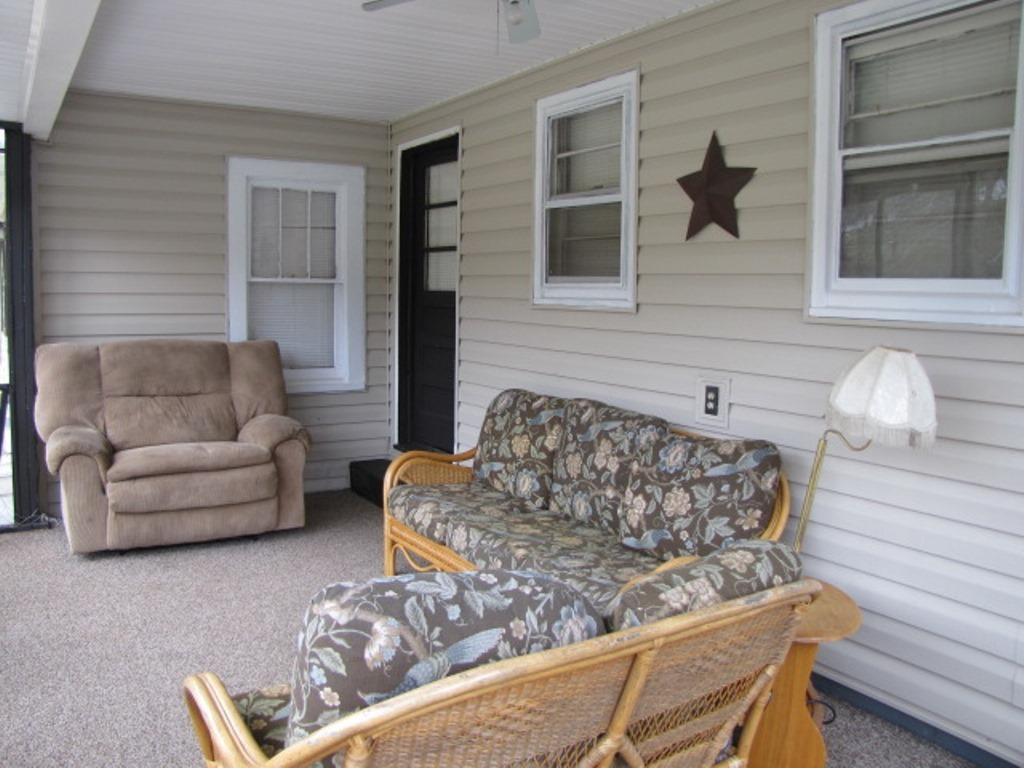 105 Ritchie Road Hampton, TN 37658 - Photo 6 of 14 Photo 6