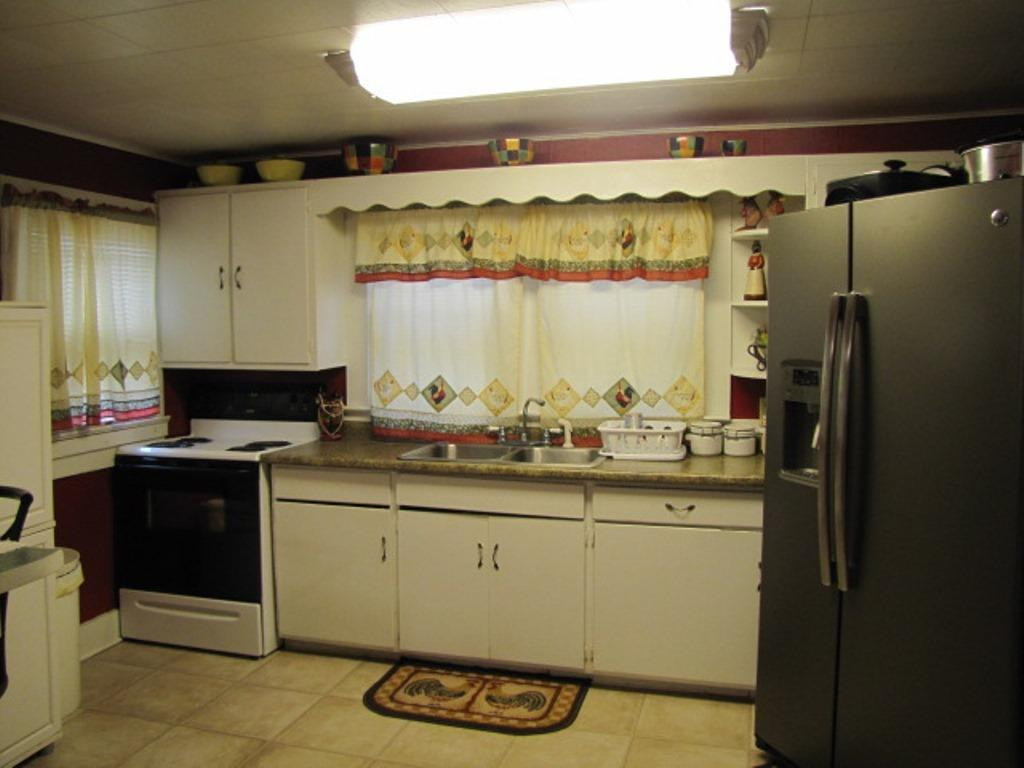105 Ritchie Road Hampton, TN 37658 - Photo 8 of 14 Photo 8