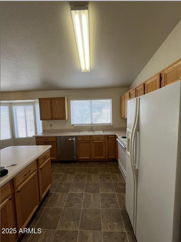 818 West Silver Creek Road Gilbert, AZ 85233 - Photo 6 of 28 6