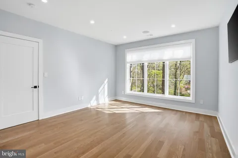 $5,995,000 | 938 Saigon Road, McLean, VA 22102