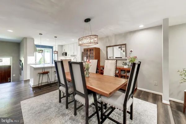 $1,400,000 | 3810 North Richmond Street, Arlington, VA 22207