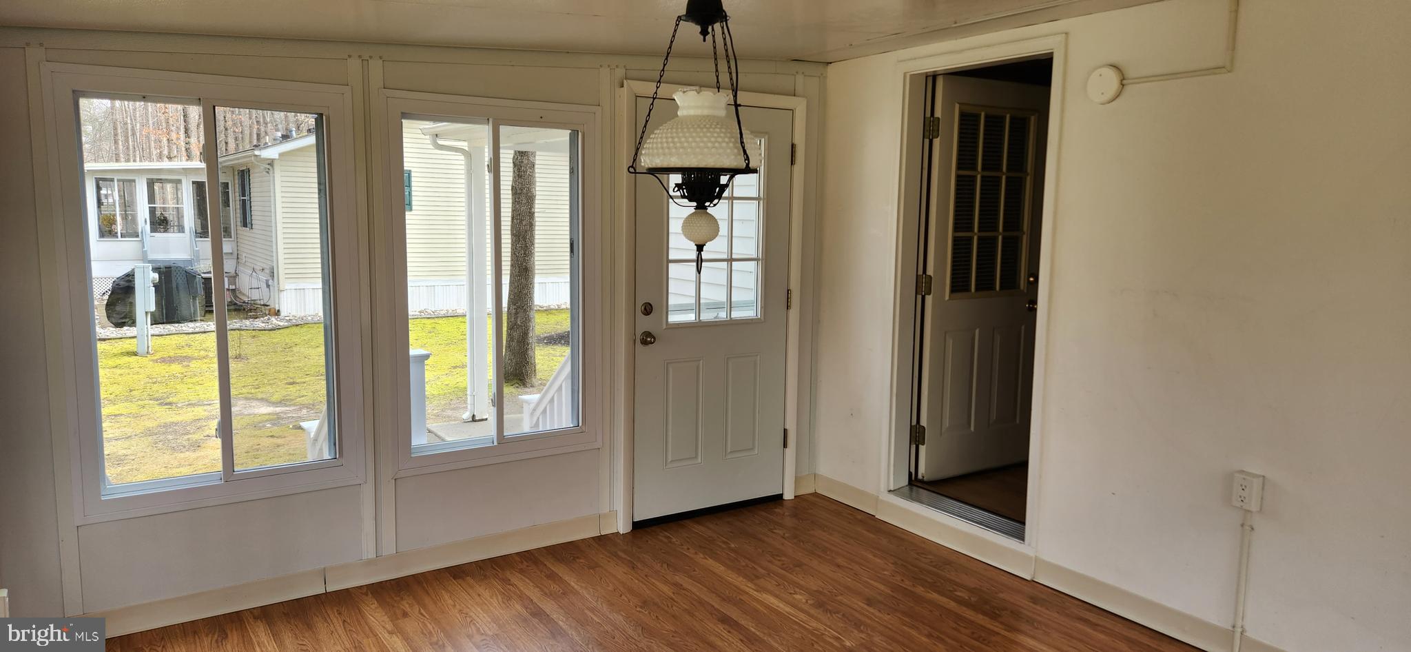 19 Edgewood Drive Cream Ridge, NJ 08514 - Photo 22 of 27 Sun Room Entry