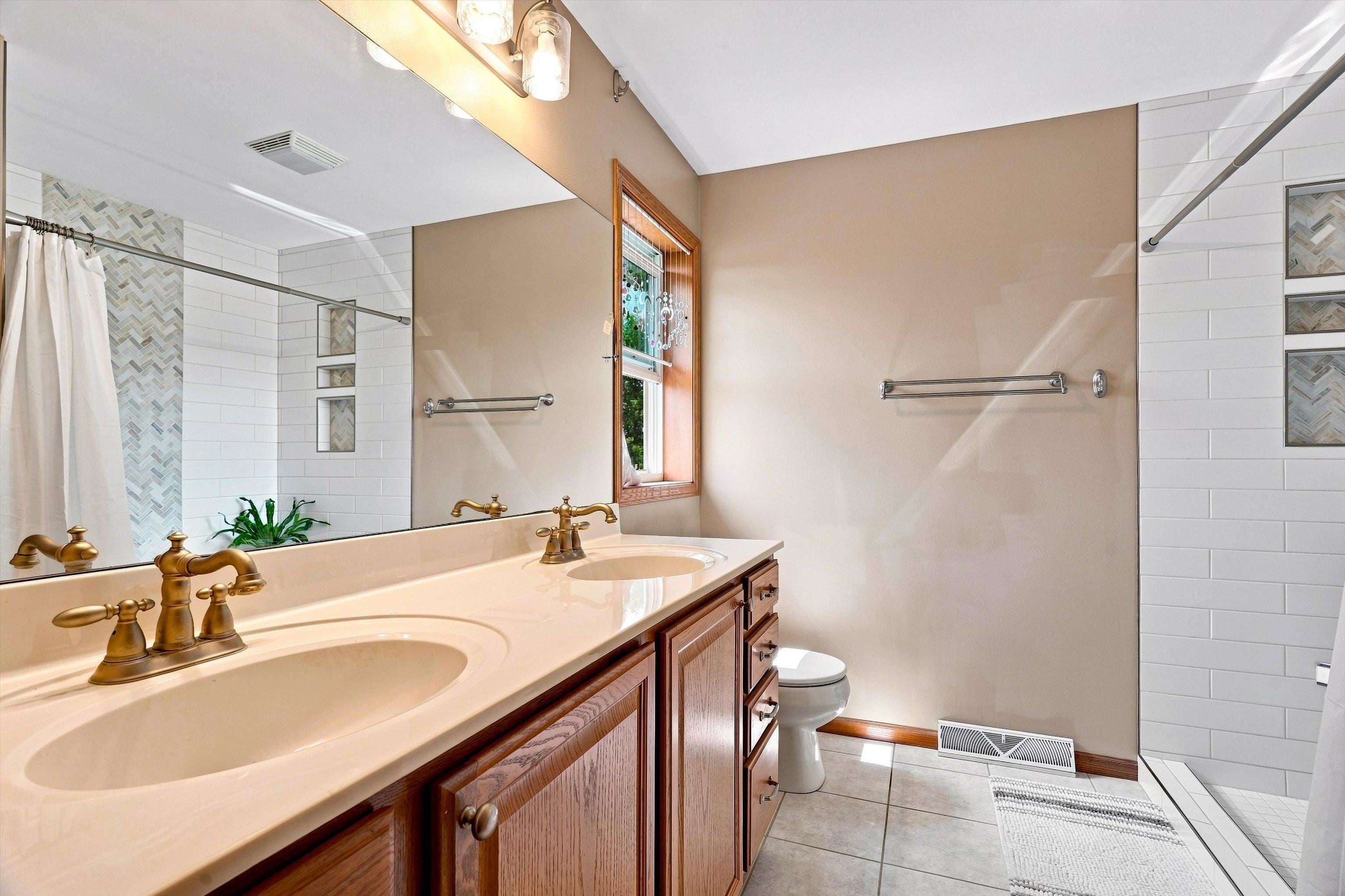 10585 County Rd Y Marshfield, WI 54449 - Photo 16 of 48 Gallery Image 16