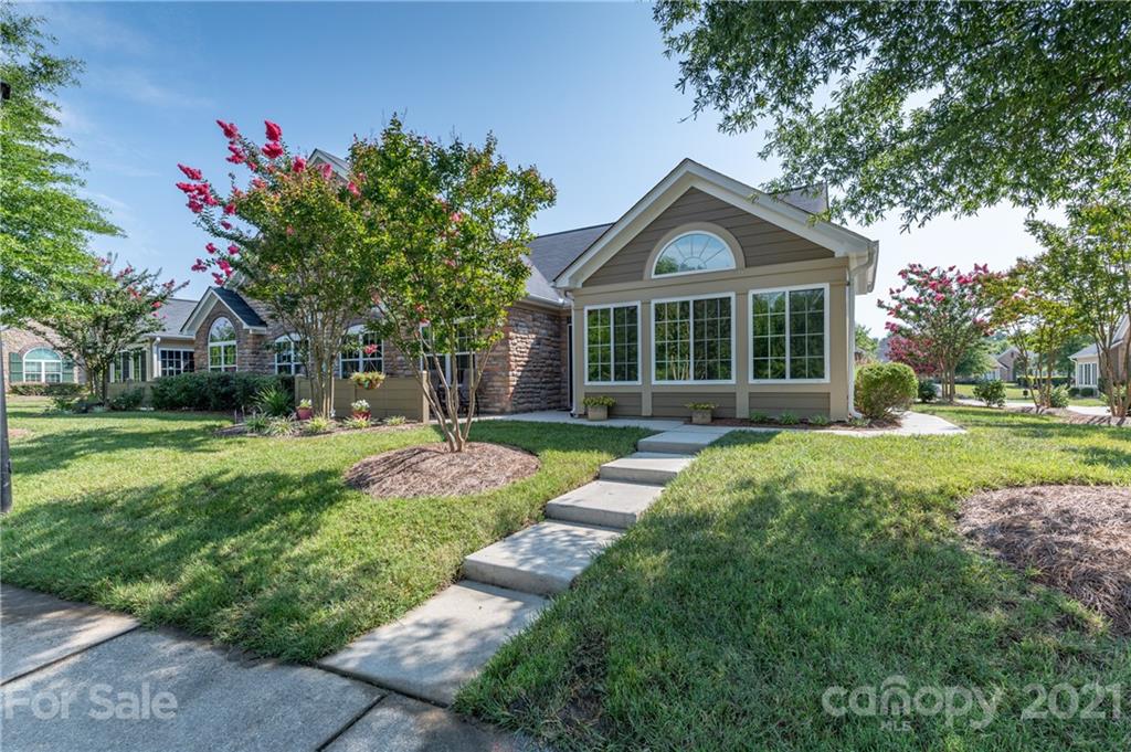 5207 Prosperity Ridge Road Charlotte, NC 28269 - Photo 1 of 34 Gallery Image 1