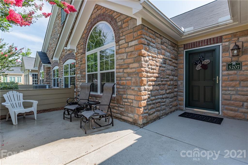 5207 Prosperity Ridge Road Charlotte, NC 28269 - Photo 5 of 34 Gallery Image 5