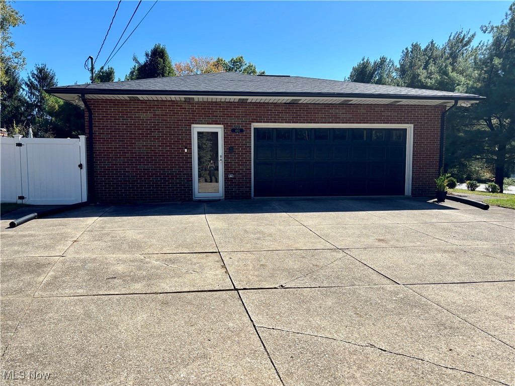 4831 Christman Road Akron, OH 44319 - Photo 4 of 50