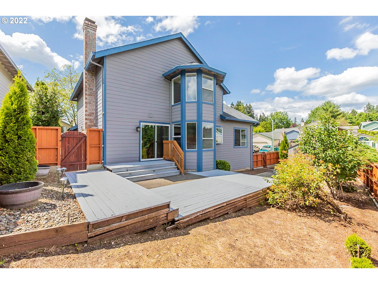 7354 Southwest 166th Terrace Beaverton, OR 97007 - Photo 5 of 32 a house view with a outdoor space