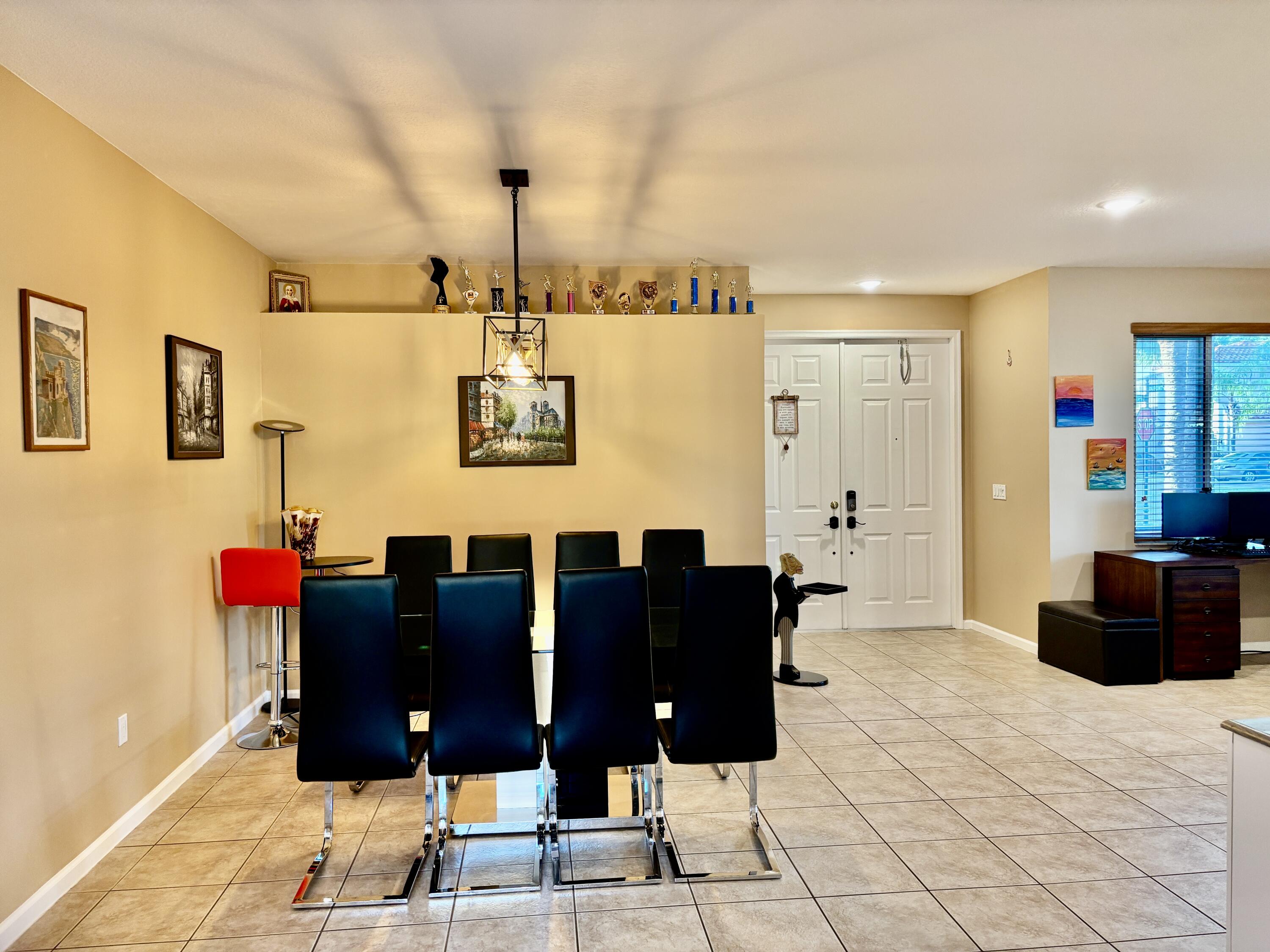 9022 Dupont Place Wellington, FL 33414 - Photo 5 of 44 Entrance