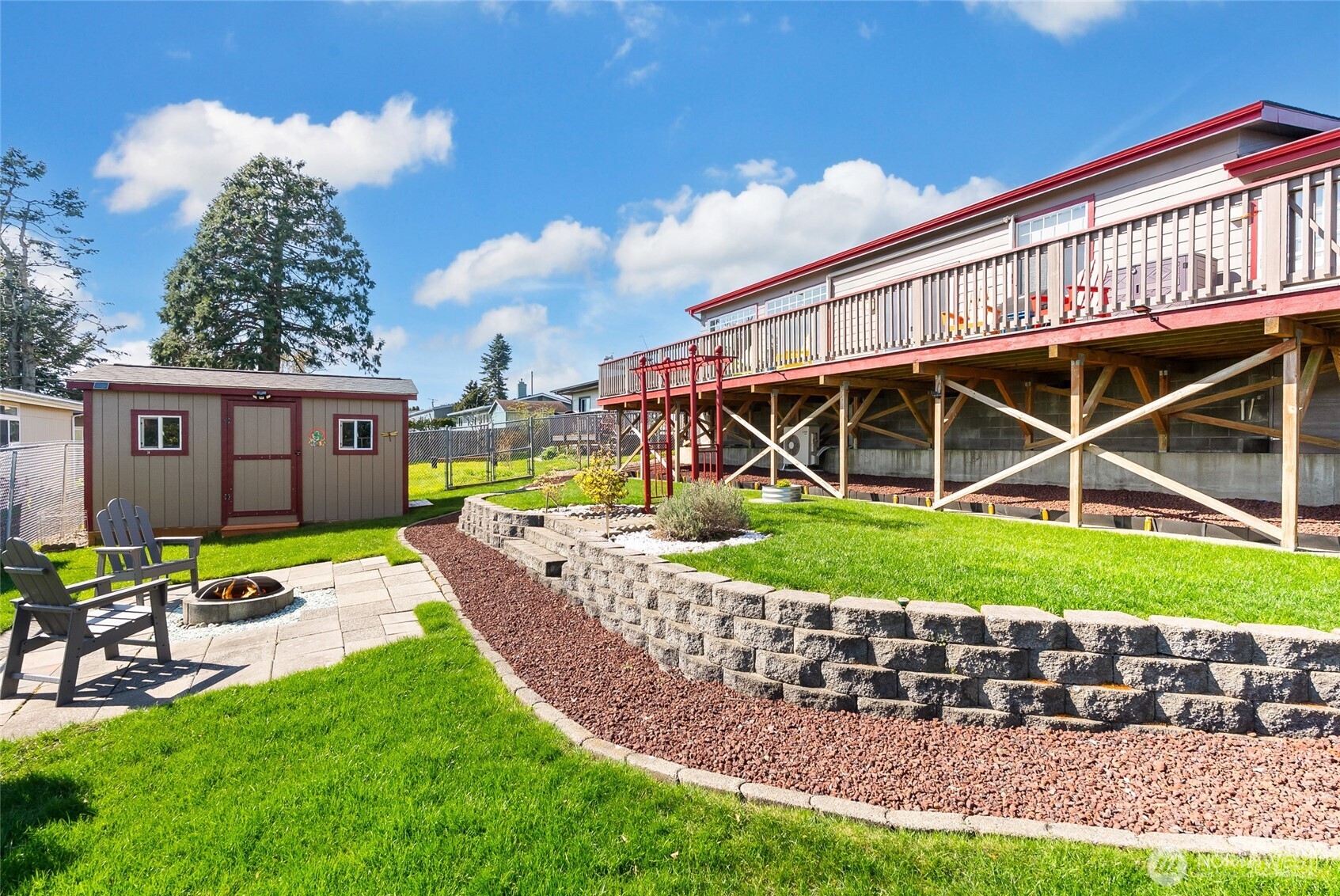 5511 Hillvue Road Blaine, WA 98230 - Photo 27 of 33