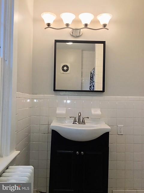 4402 Atwick Road Baltimore, MD 21210 - Photo 23 of 30 Bath