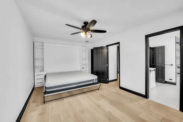 $6,000 | 15160 West Oak Spring Road, Libertyville, IL 60048