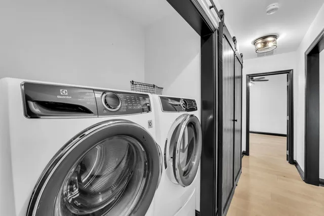 $6,000 | 15160 West Oak Spring Road, Libertyville, IL 60048