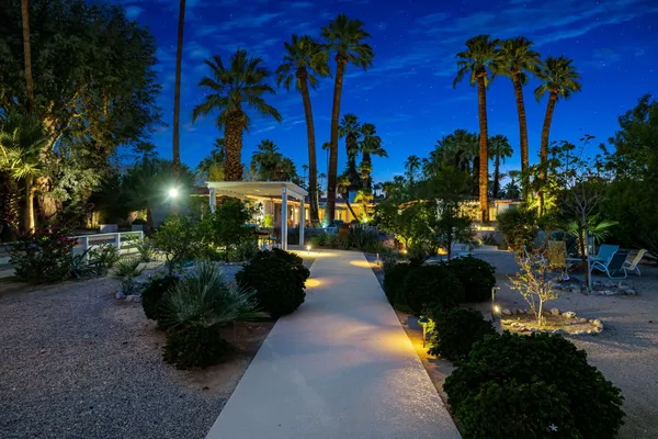 $3,400,000 | 365 Camino Norte, Palm Springs, CA 92262
