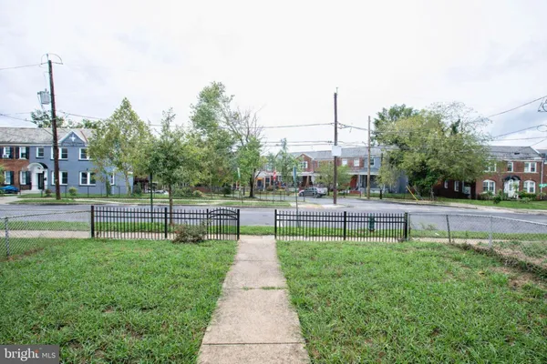 $350,000 | 1332 Bryant Street Northeast, Unit 3, Washington, DC 20018