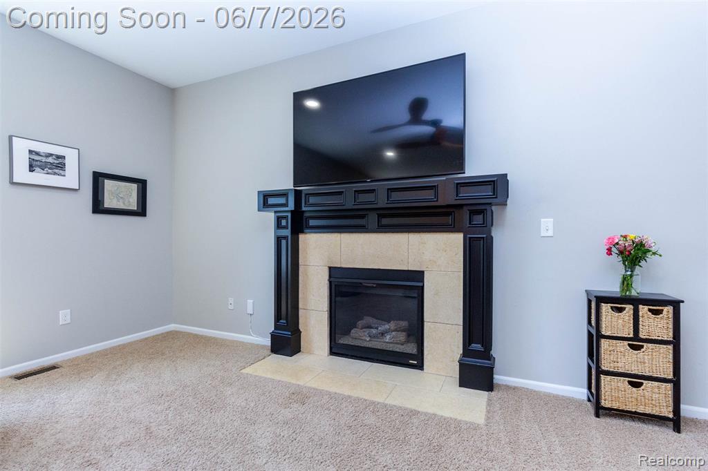 36039 Curtis Road Livonia, MI 48152 - Photo 9 of 61