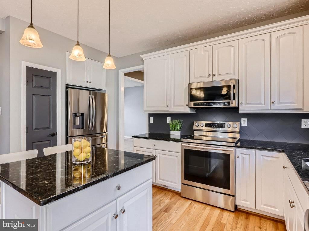 206 Spry Island Road Joppa, MD 21085 - Photo 3 of 28