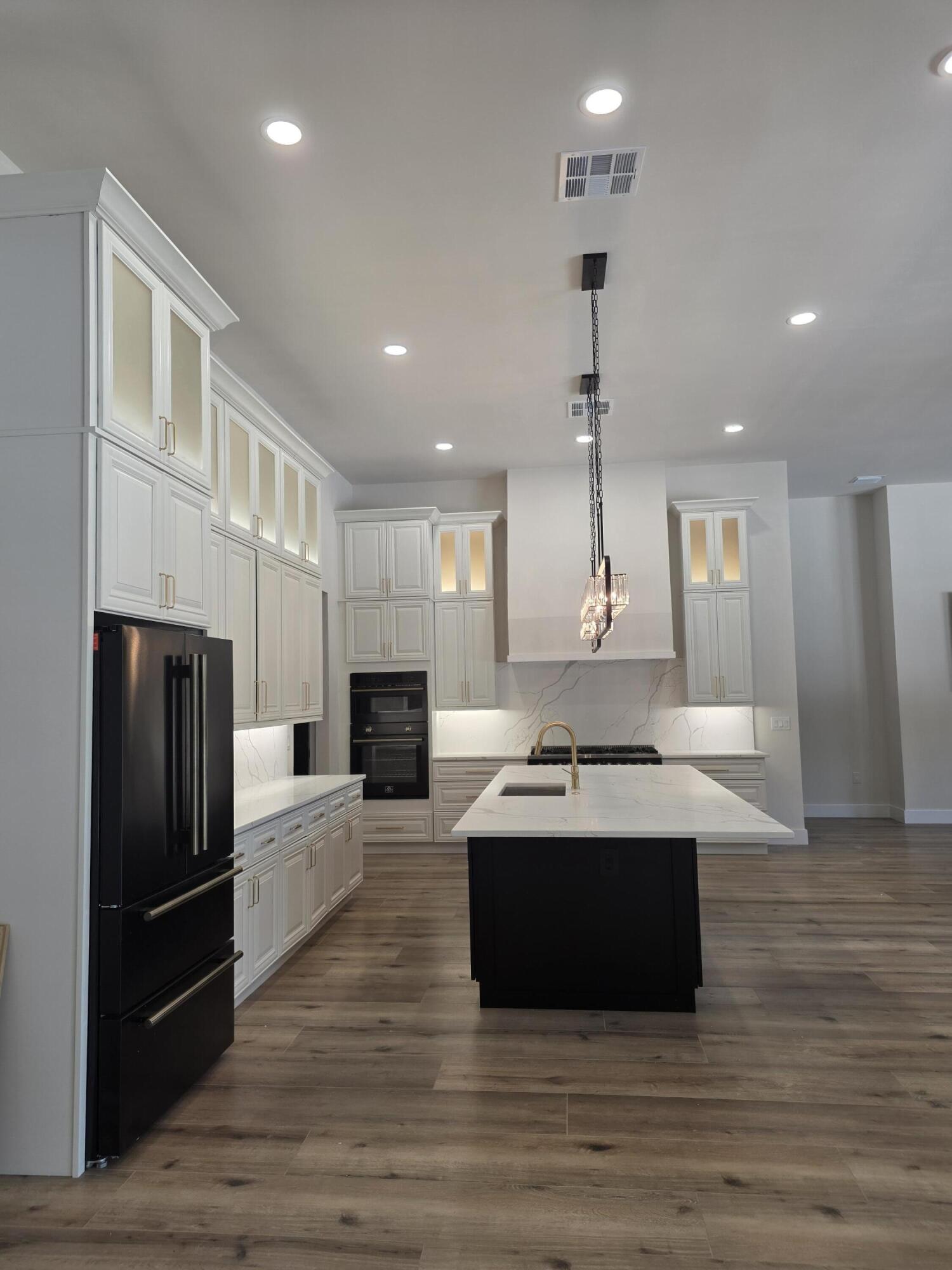 10026 Buttonwood Way Jupiter, FL 33469 - Photo 3 of 4 Kitchen