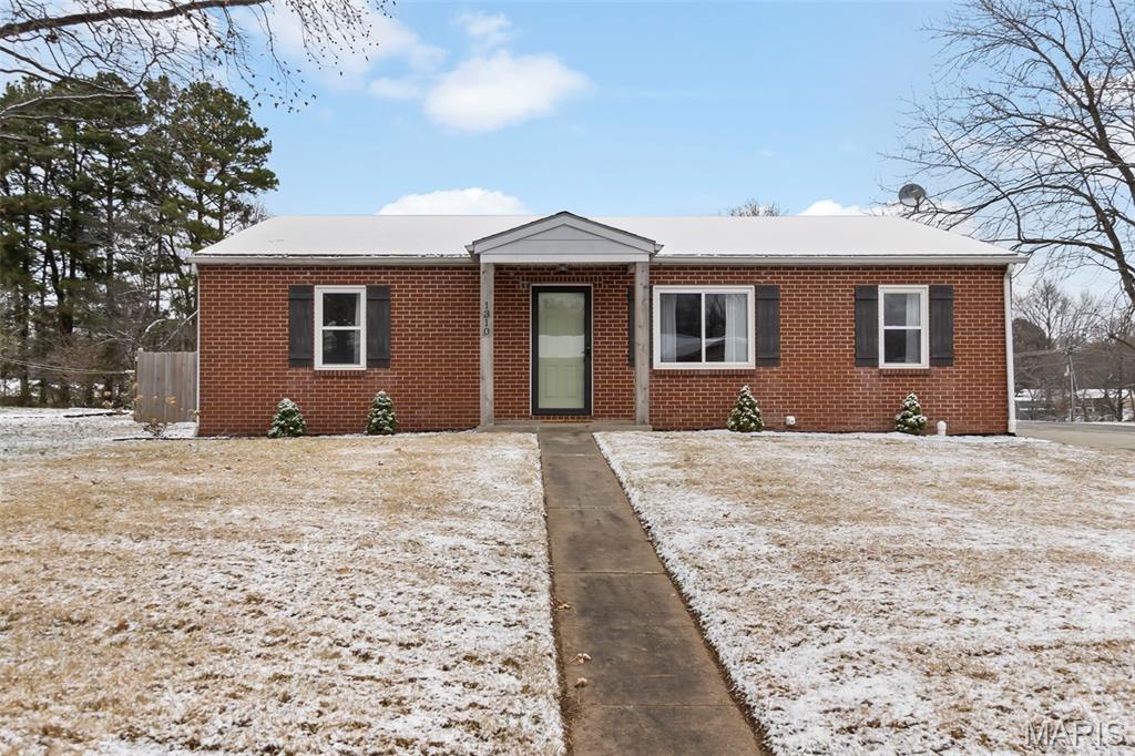 1310 Normandy Lane Jackson, MO 63755 - Photo 5 of 30