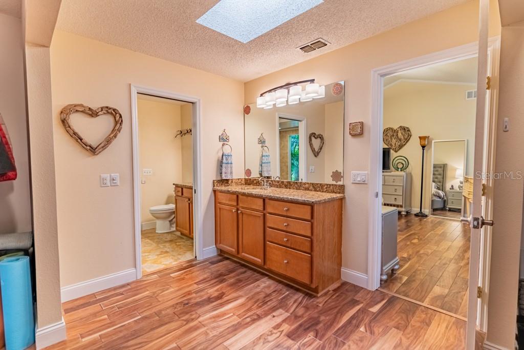 187 Spring Chase Circle Altamonte Springs, FL 32714 - Photo 20 of 35 Master Closet