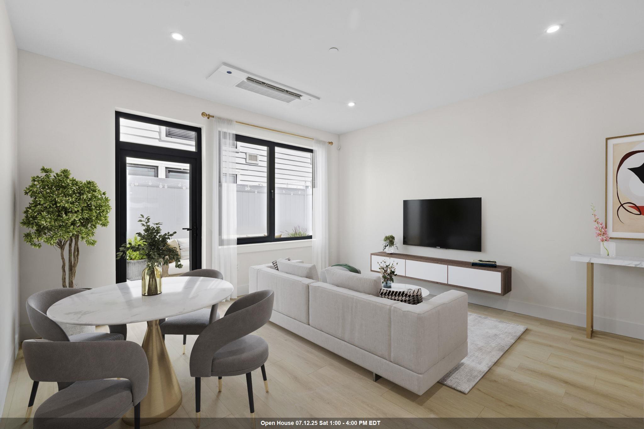 4525 Bergenwood Ave Unit 209