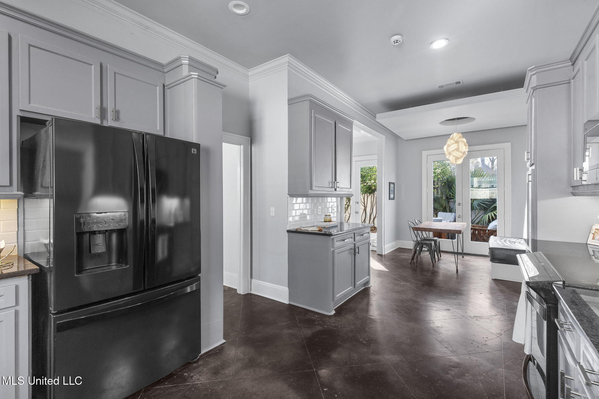 1808 Meadowbrook Road Jackson, MS 39211 - Photo 23 of 40 27-web-or-mls-1808 Meadowbrook-27