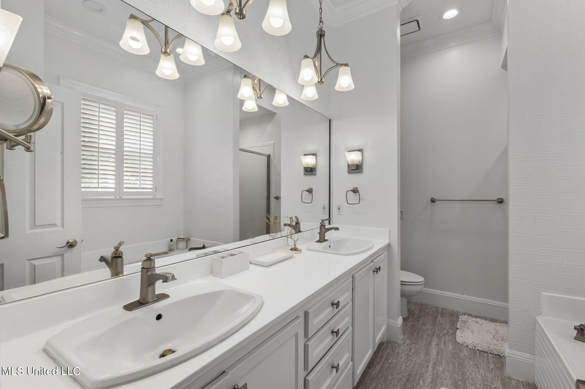 1808 Meadowbrook Road Jackson, MS 39211 - Photo 32 of 40 36-web-or-mls-1808 Meadowbrook-36