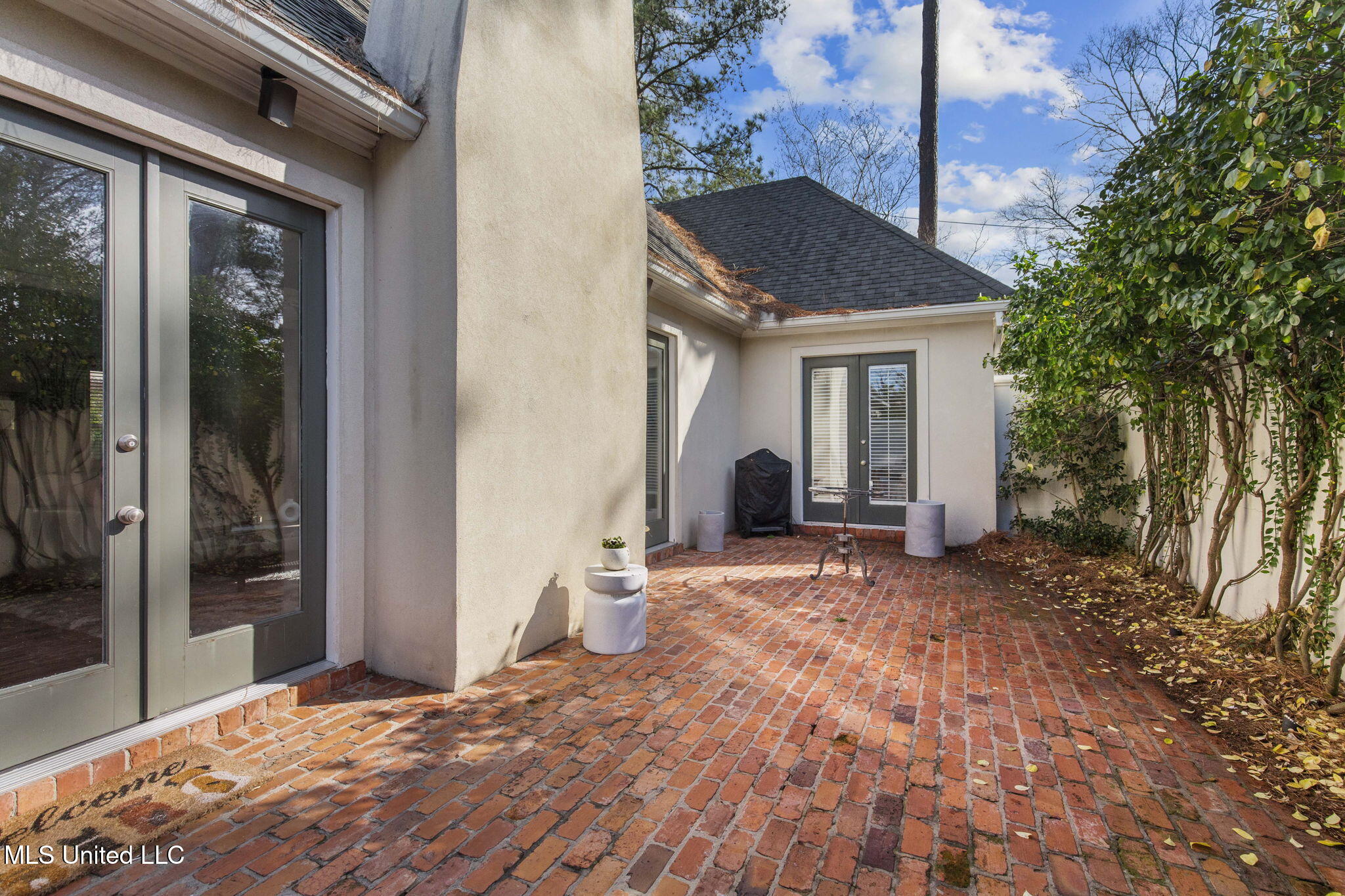 1808 Meadowbrook Road Jackson, MS 39211 - Photo 7 of 40 9-web-or-mls-1808 Meadowbrook-9