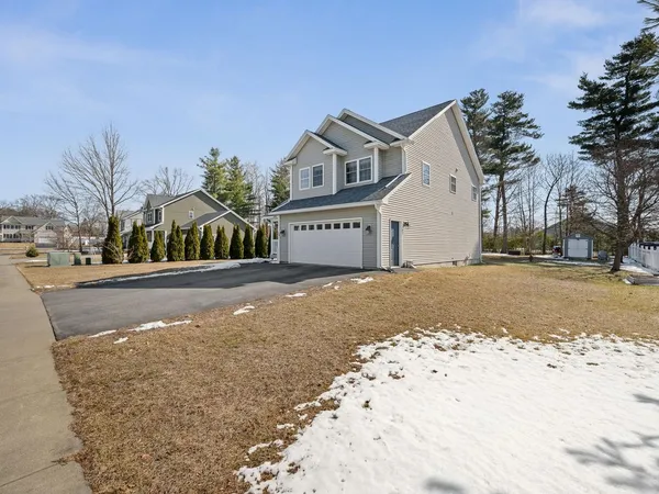 $580,000 | 34 Emmas Way, Colchester, VT 05446