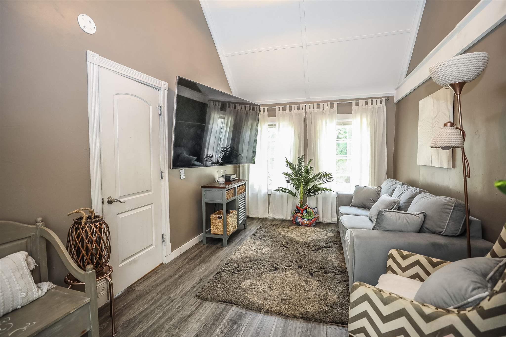 18 High Street Milford, NH 03055 - Photo 16 of 34